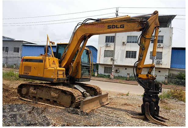 挖掘机配件厂商